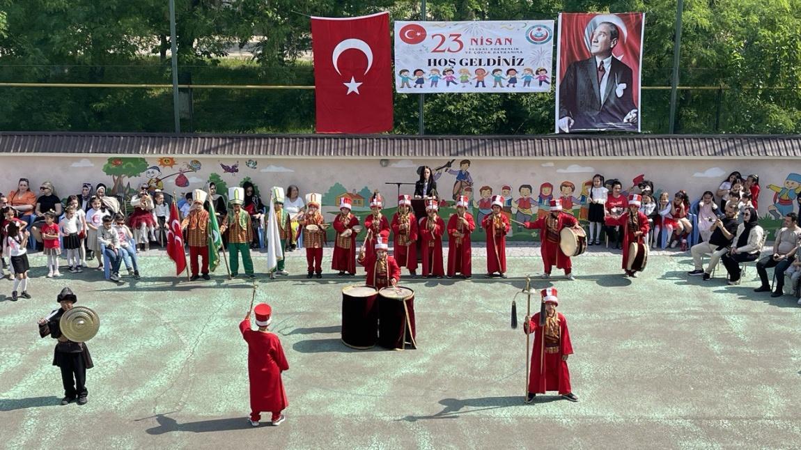 23 Nisan Ulusal Egemenlik ve Çocuk Bayramı Taşkent Türk İlkokulumuzda coşkuyla kutlandı.